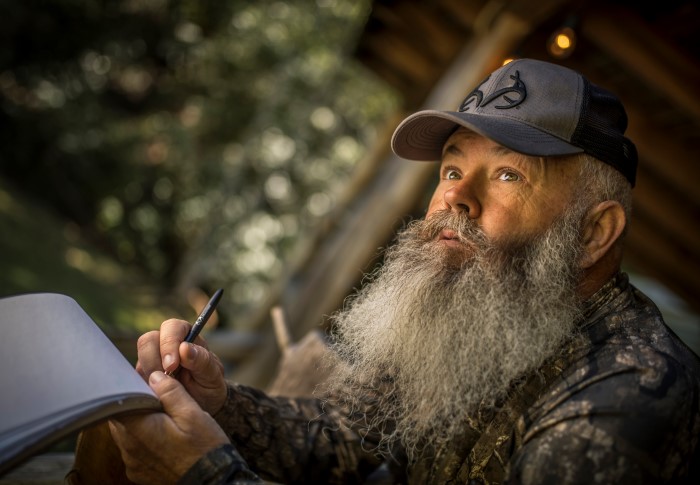 Outdoorsman using 400BRT